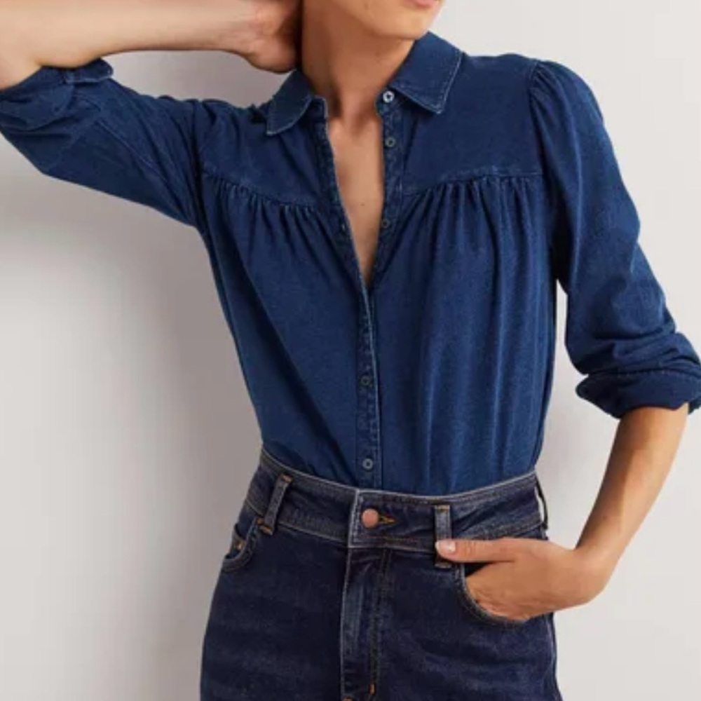 Boden Gather Detail Shirt in Indigo Women’s Size 6